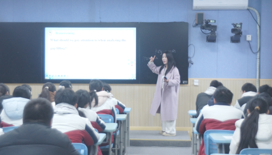 深耕课堂展风采,以研促教共成长