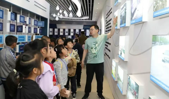 走进自然与工厂，解锁科学的“幕后故事”！