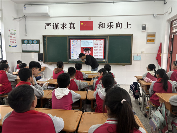 筑牢安全防线，守护生命成长——盱眙县实验小学第一分校开展消防安全疏散逃
