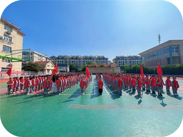 童心向党 光荣入队 争做新时代好少年——盱眙县实验小学第三分校一年级新队员入队仪式