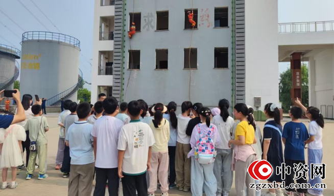 扬州化工园区：开展“开门办园”暨安全生产宣传进校园活动