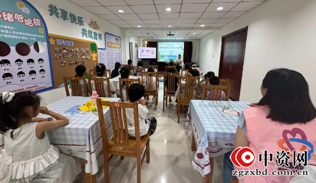 仪征市真州镇红叶社区：绷紧防溺安全弦 乐享夏日好时光